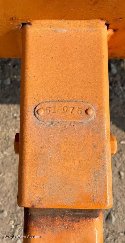 image for item DL3829 Solartech  arrowboard