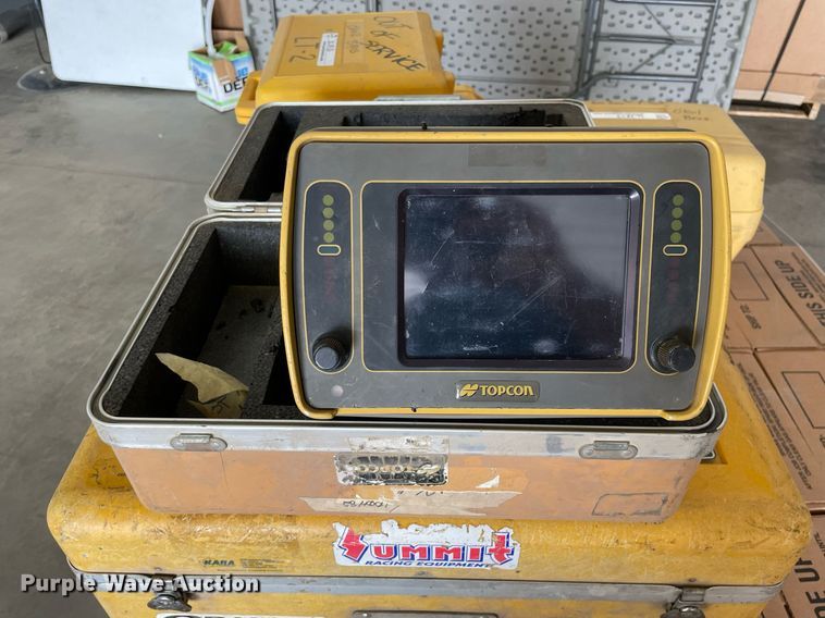 image for item DL3833 Surveying equipment