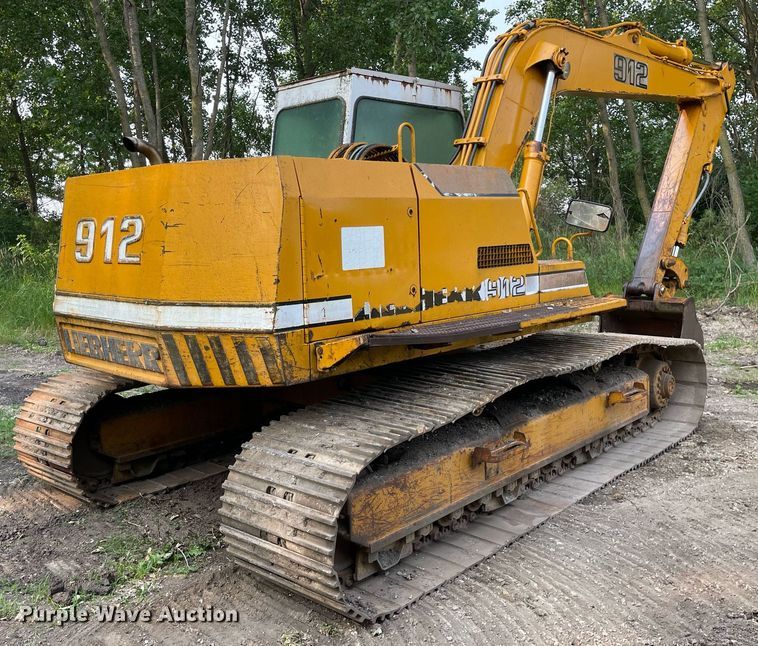 image for item DL3834 1985 Liebherr R912 LC  excavator