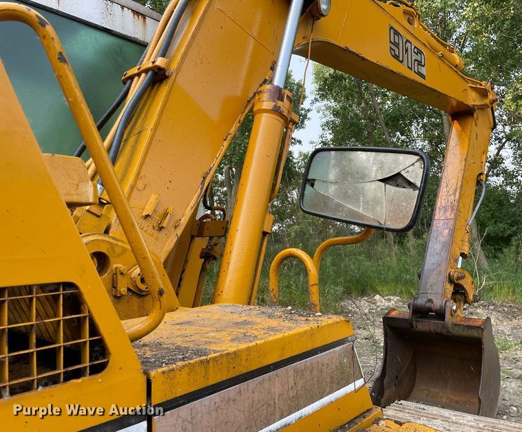 image for item DL3834 1985 Liebherr R912 LC  excavator