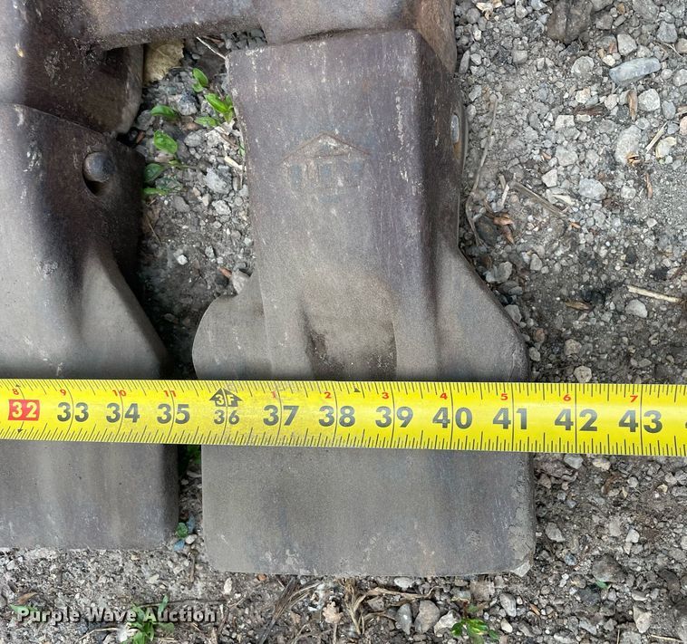 image for item DL3834 1985 Liebherr R912 LC  excavator