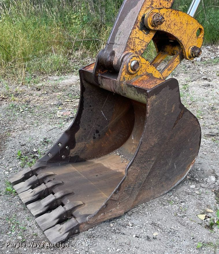 image for item DL3834 1985 Liebherr R912 LC  excavator
