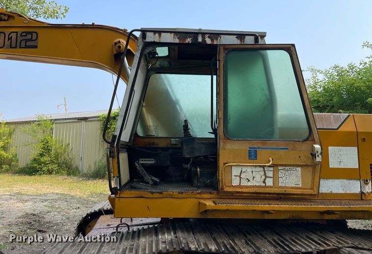 image for item DL3834 1985 Liebherr R912 LC  excavator