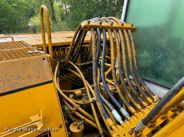 image for item DL3834 1985 Liebherr R912 LC  excavator