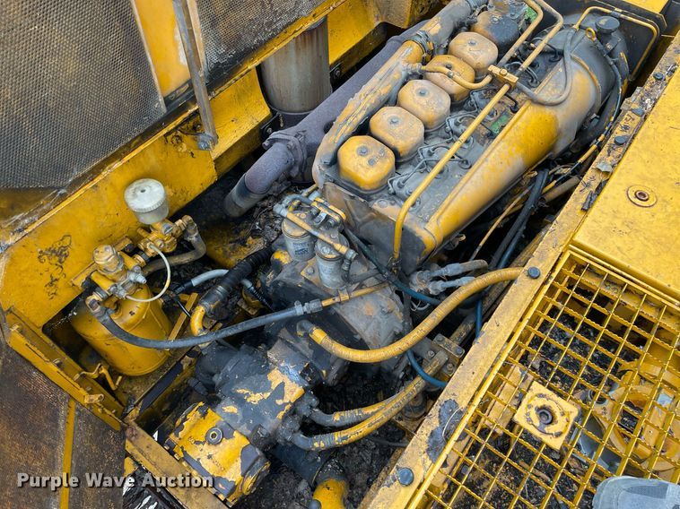 image for item DL3834 1985 Liebherr R912 LC  excavator