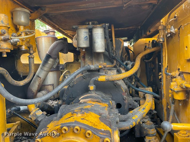 image for item DL3834 1985 Liebherr R912 LC  excavator
