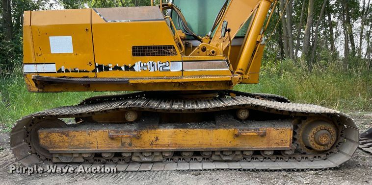 image for item DL3834 1985 Liebherr R912 LC  excavator