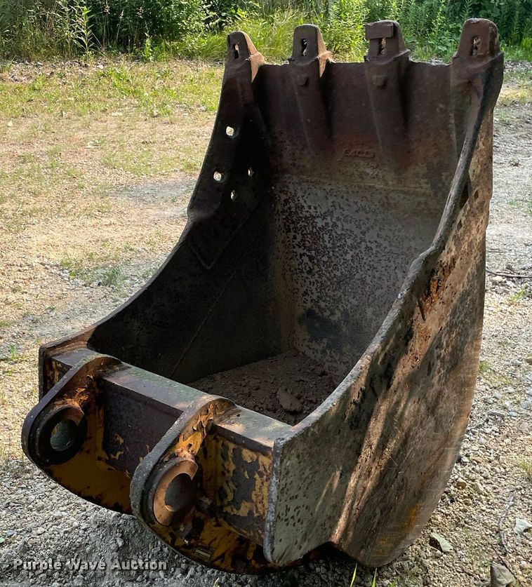 image for item DL3834 1985 Liebherr R912 LC  excavator