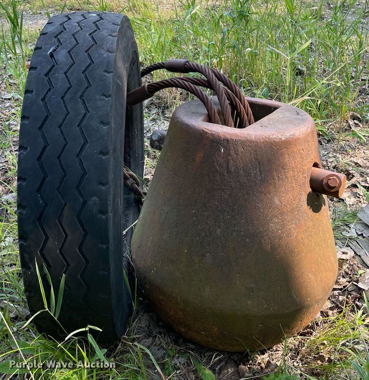 image for item DL3836 Wrecking ball