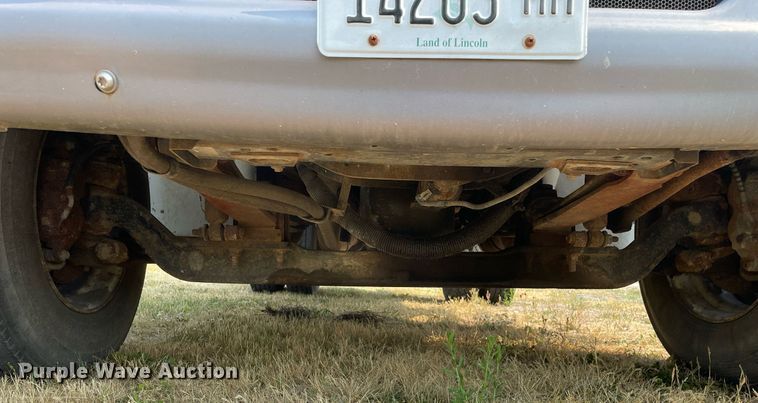 image for item DL3838 2002 International 4300  dump truck