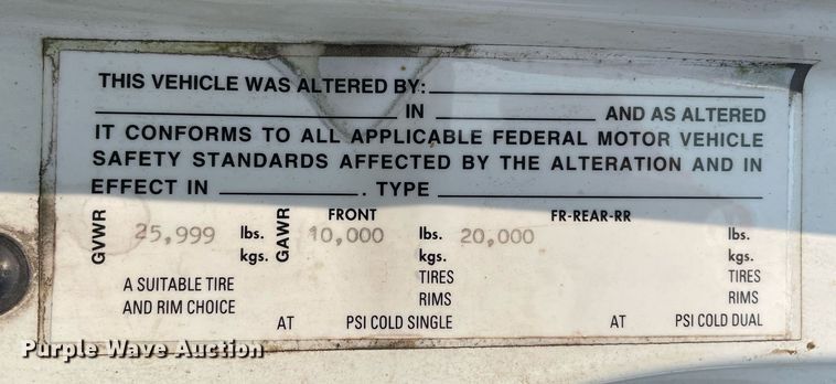 image for item DL3838 2002 International 4300  dump truck