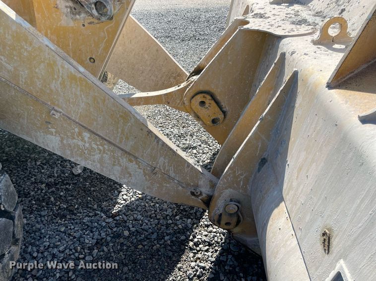 image for item DM0287 2012 Caterpillar 962K  wheel loader