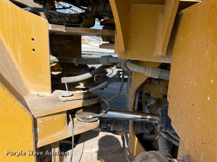 image for item DM0287 2012 Caterpillar 962K  wheel loader