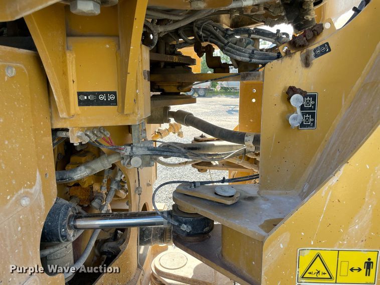 image for item DM0287 2012 Caterpillar 962K  wheel loader