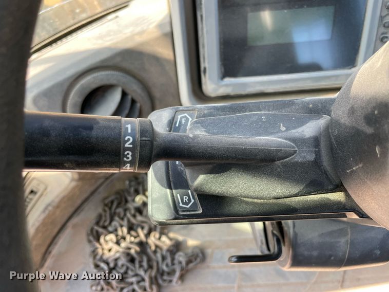 image for item DM0287 2012 Caterpillar 962K  wheel loader