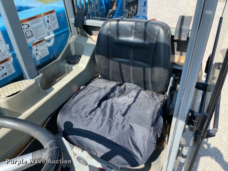 image for item DM0288 2012 Genie GTH-5519  telehandler