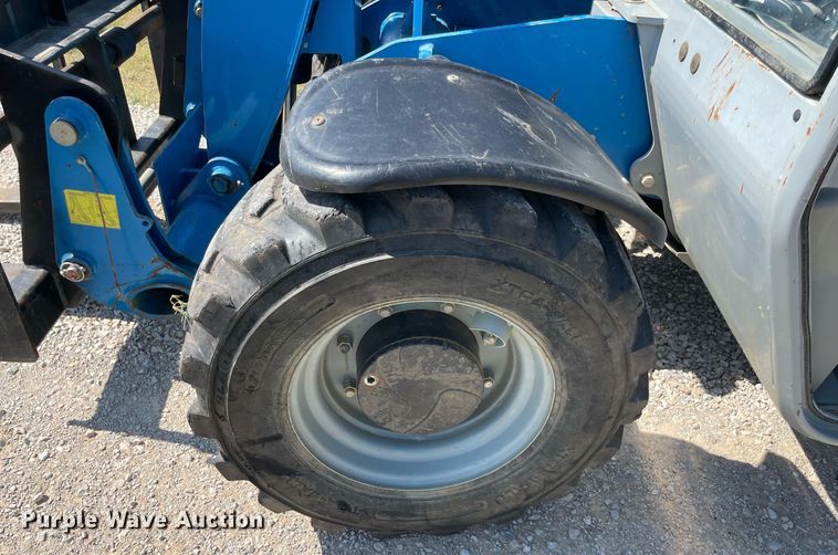 image for item DM0288 2012 Genie GTH-5519  telehandler