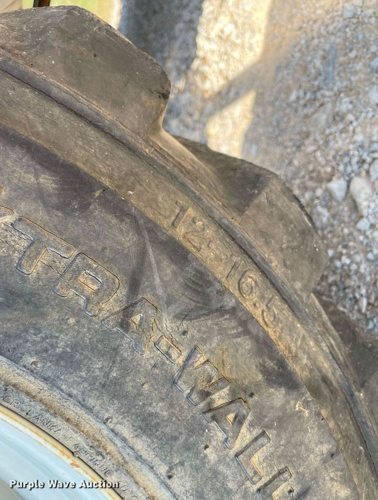 image for item DM0288 2012 Genie GTH-5519  telehandler