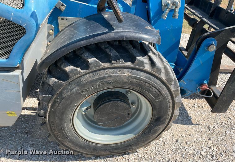 image for item DM0288 2012 Genie GTH-5519  telehandler