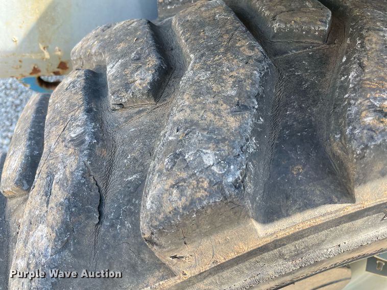 image for item DM0288 2012 Genie GTH-5519  telehandler