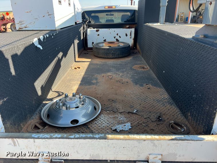 image for item DN3038 2012 Ford F550 Super Duty  Crew Cab utility / service truck