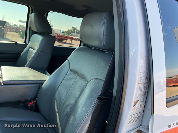 image for item DN3038 2012 Ford F550 Super Duty  Crew Cab utility / service truck