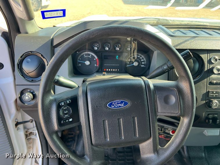 image for item DN3038 2012 Ford F550 Super Duty  Crew Cab utility / service truck