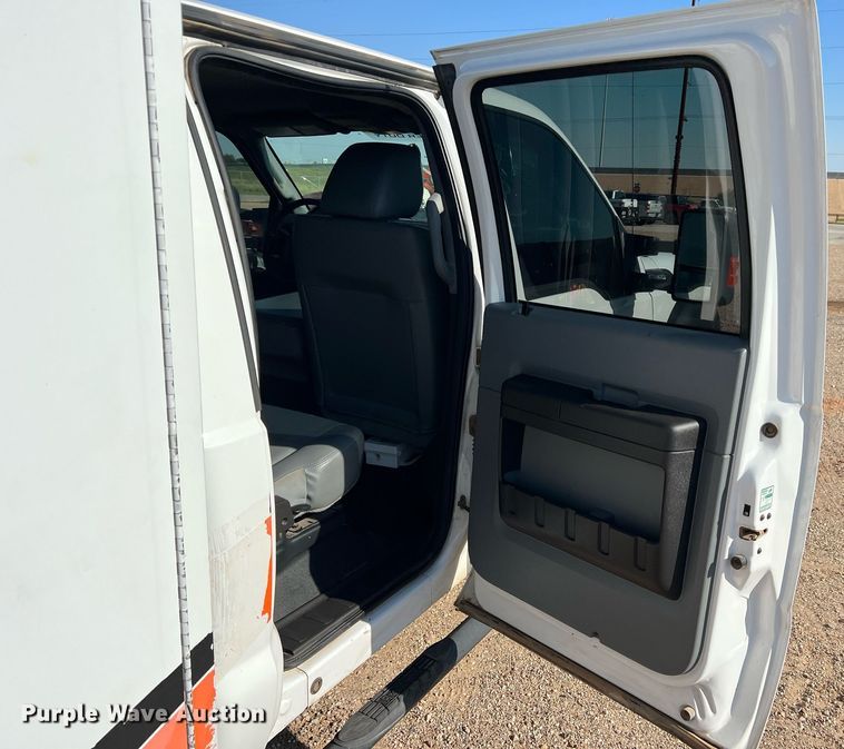 image for item DN3038 2012 Ford F550 Super Duty  Crew Cab utility / service truck
