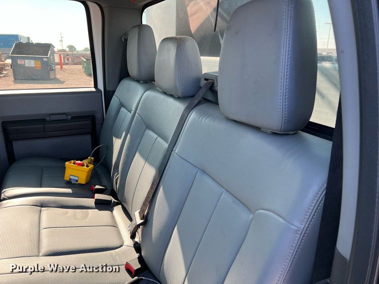 image for item DN3038 2012 Ford F550 Super Duty  Crew Cab utility / service truck