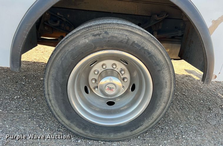 image for item DN3038 2012 Ford F550 Super Duty  Crew Cab utility / service truck