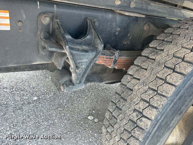 image for item DN3040 2013 Ford F750 Super Duty  forestry bucket truck