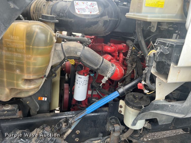 image for item DN3040 2013 Ford F750 Super Duty  forestry bucket truck