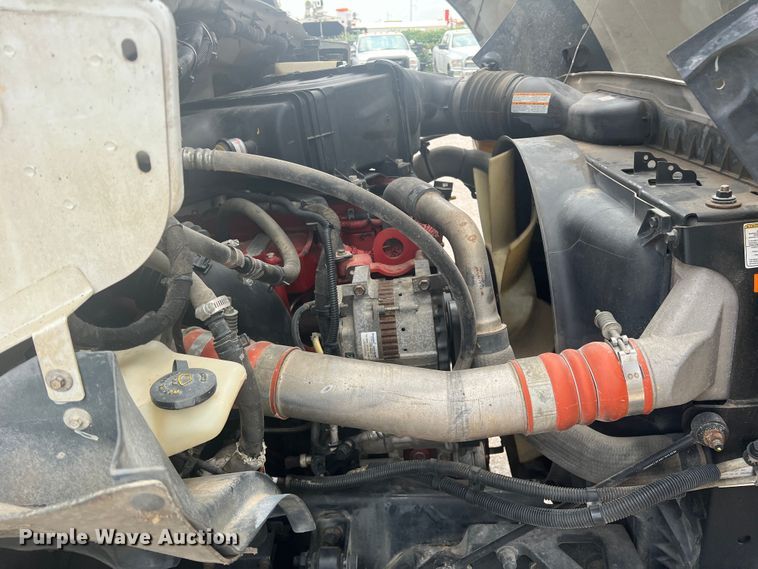 image for item DN3040 2013 Ford F750 Super Duty  forestry bucket truck