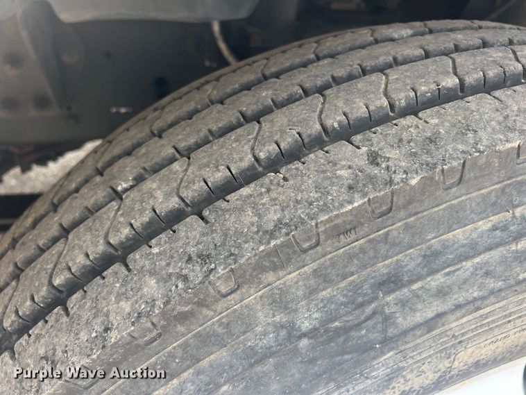 image for item DN3040 2013 Ford F750 Super Duty  forestry bucket truck