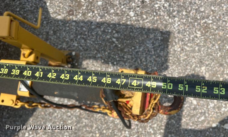 image for item DN3041 2003 Vermeer BC1800A  wood chipper