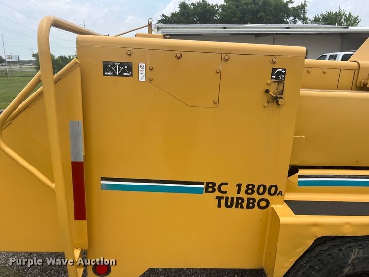 image for item DN3041 2003 Vermeer BC1800A  wood chipper