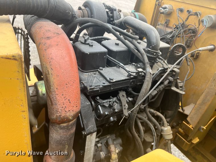 image for item DN3041 2003 Vermeer BC1800A  wood chipper