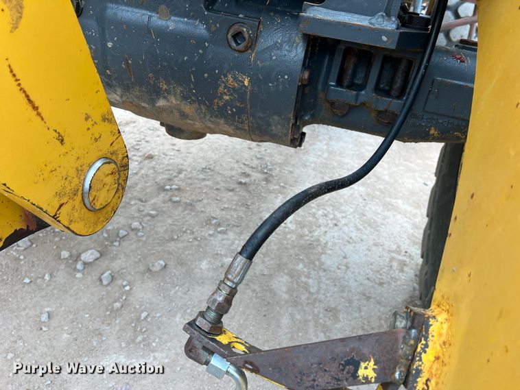 image for item DN3102 2005 Komatsu WA250-5  wheel loader