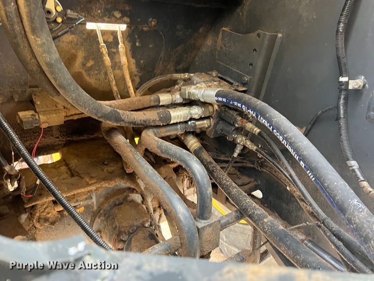 image for item DN3102 2005 Komatsu WA250-5  wheel loader