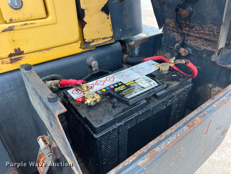 image for item DN3102 2005 Komatsu WA250-5  wheel loader