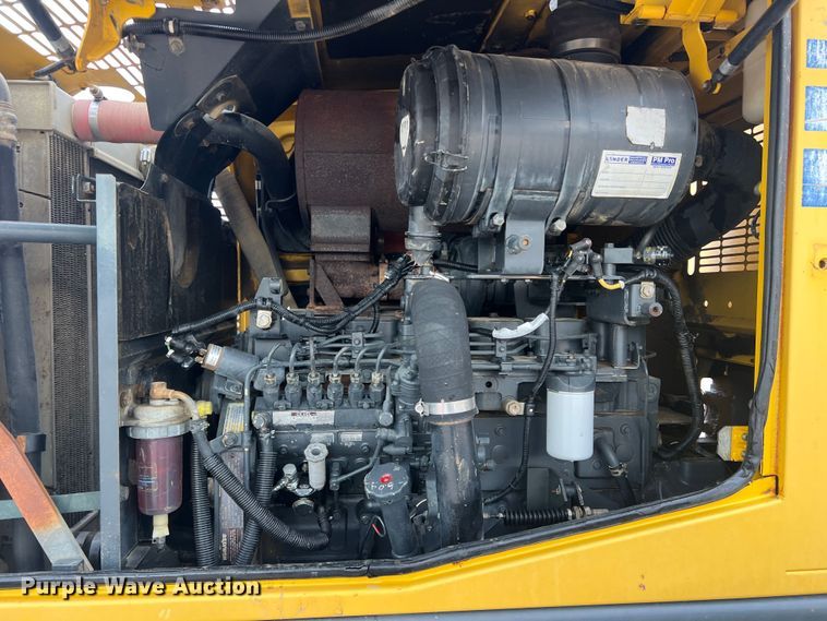 image for item DN3102 2005 Komatsu WA250-5  wheel loader