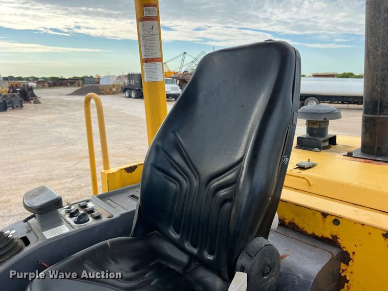 image for item DN3102 2005 Komatsu WA250-5  wheel loader