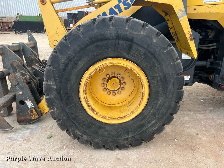 image for item DN3102 2005 Komatsu WA250-5  wheel loader