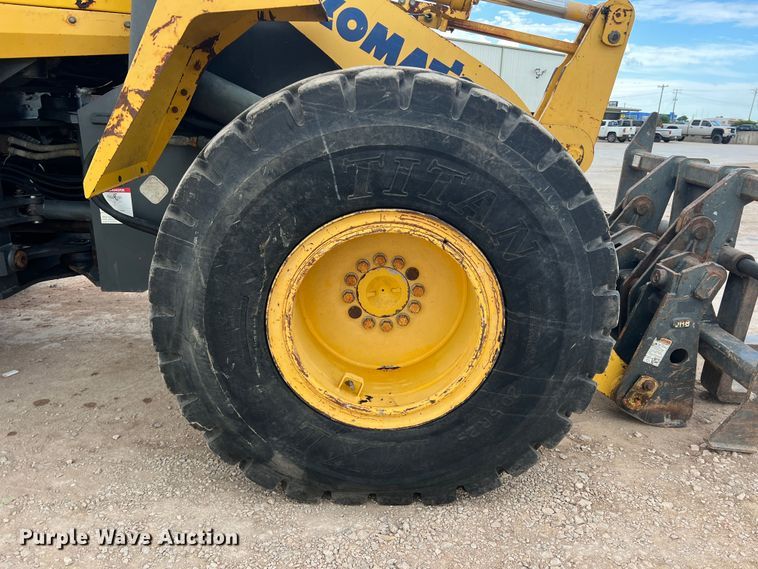 image for item DN3102 2005 Komatsu WA250-5  wheel loader