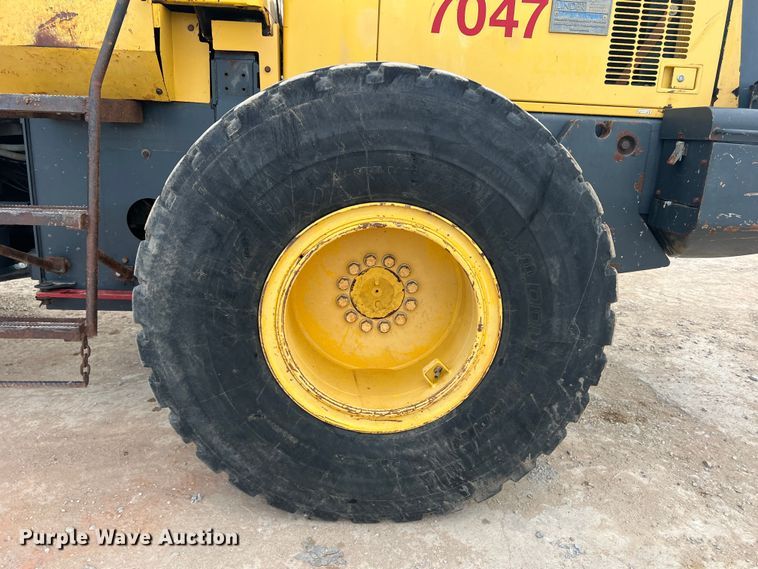image for item DN3102 2005 Komatsu WA250-5  wheel loader