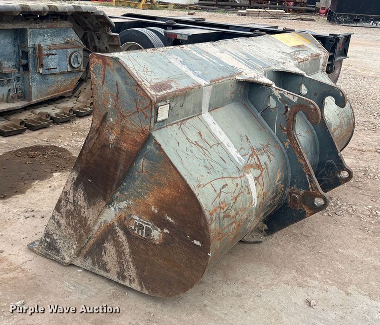 image for item DN3102 2005 Komatsu WA250-5  wheel loader