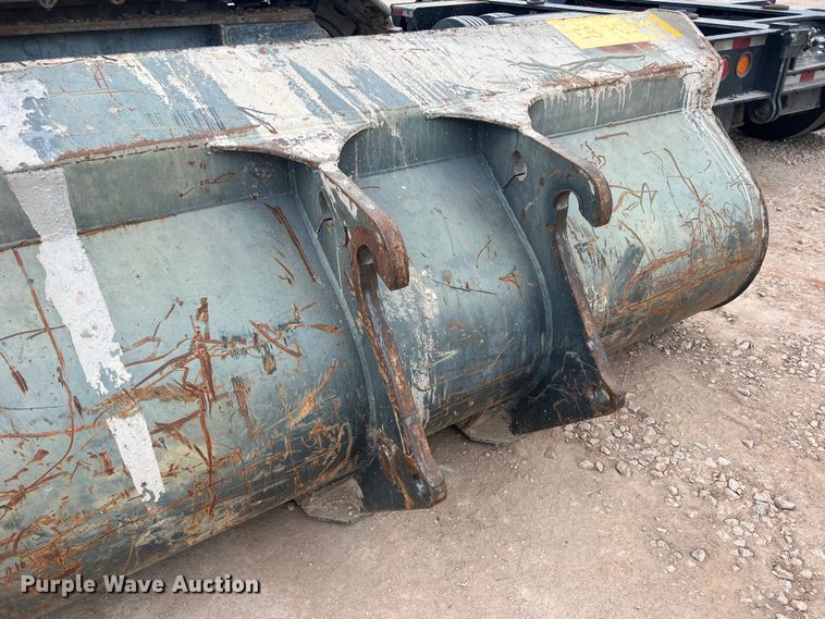 image for item DN3102 2005 Komatsu WA250-5  wheel loader