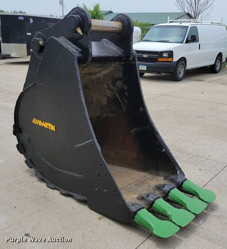 image for item DN3998 Martin  excavator bucket