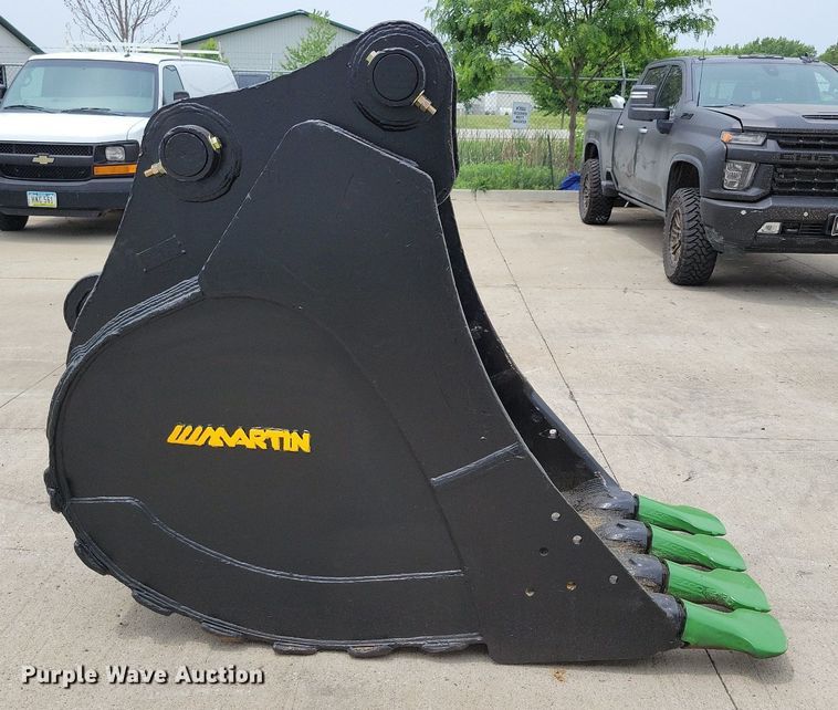 image for item DN3998 Martin  excavator bucket