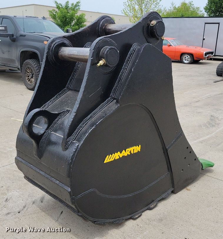 image for item DN3998 Martin  excavator bucket
